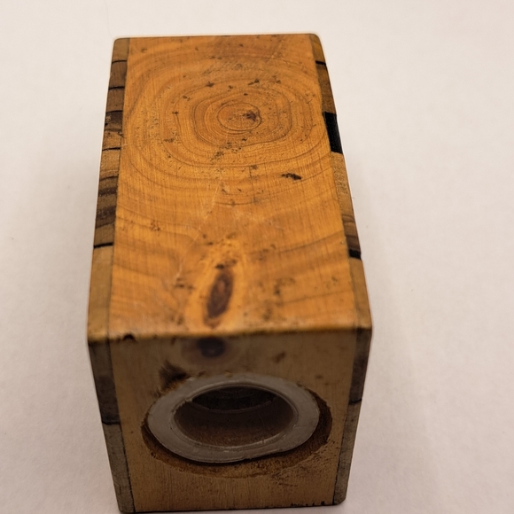 Vintage Wood Pyramid Triangle Salt & Pepper Shakers. - Picture 6 of 6